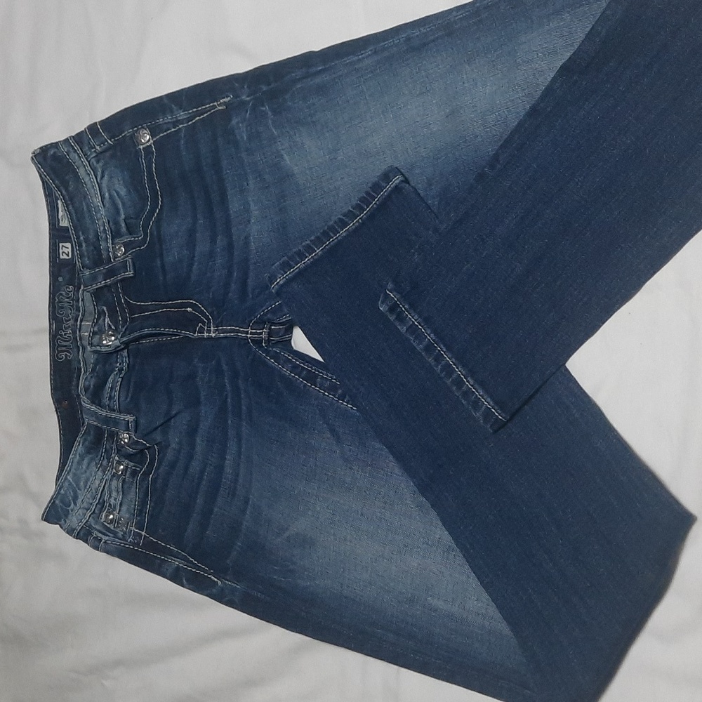 Miss Me Mid Rise Skinny jeans size 27